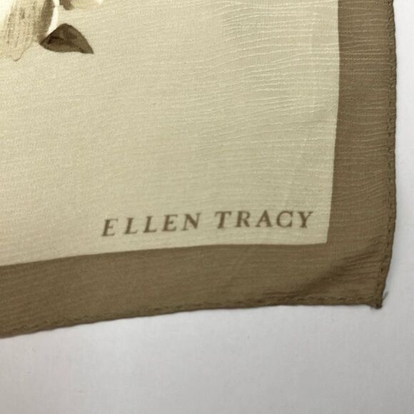 Ellen Tracy Silk Square Scarf Beige Taupe Roses Floral Print - Picture 9 of 11